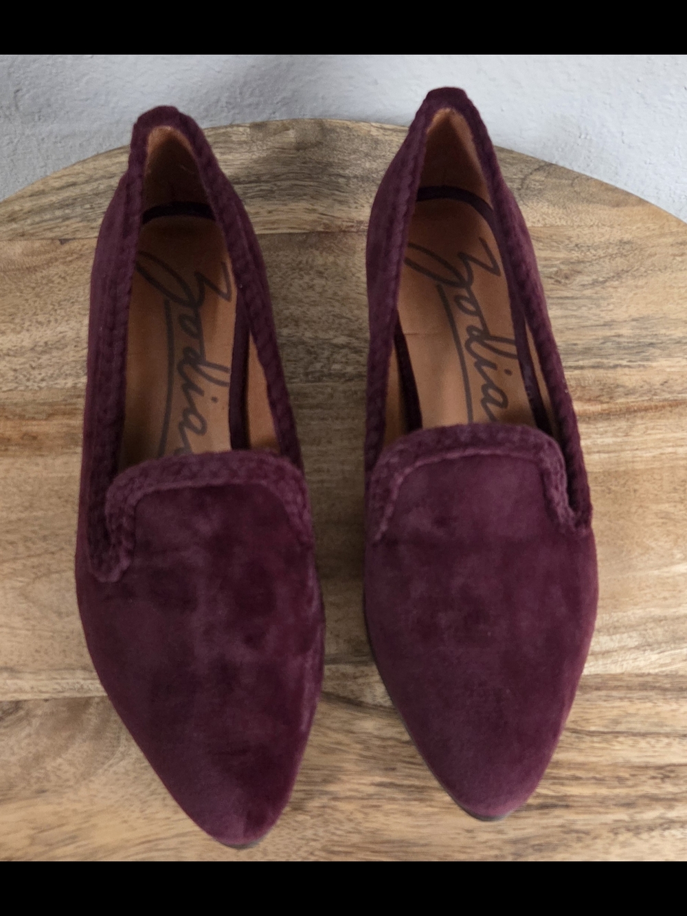 Zodiac Women’s Rich Burgundy Wine Fabric Pointed Loafers Size 6